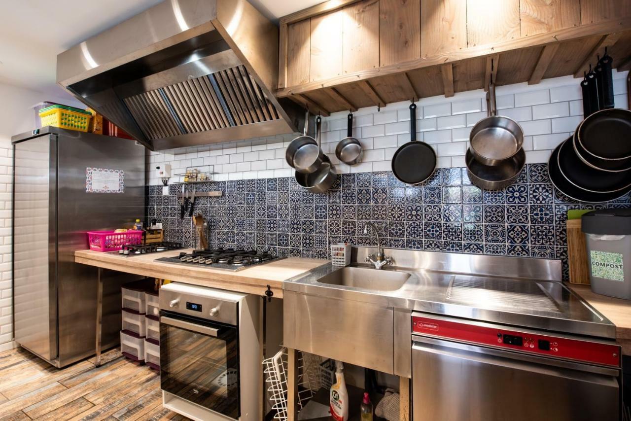 לאקאנו Villa Zenith Hostel-La Surf House מראה חיצוני תמונה